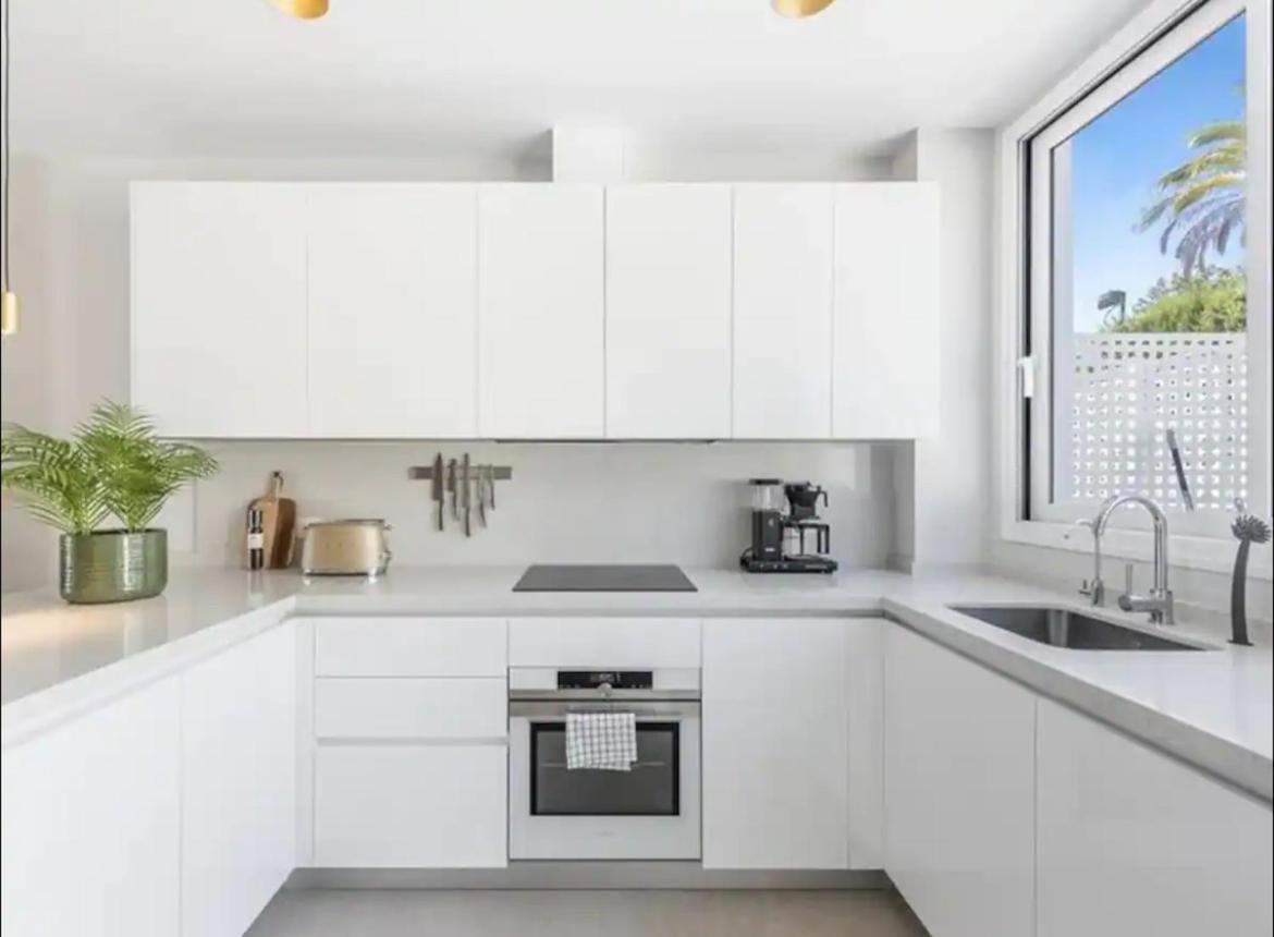 Gorgeous Townhouse Apartment *