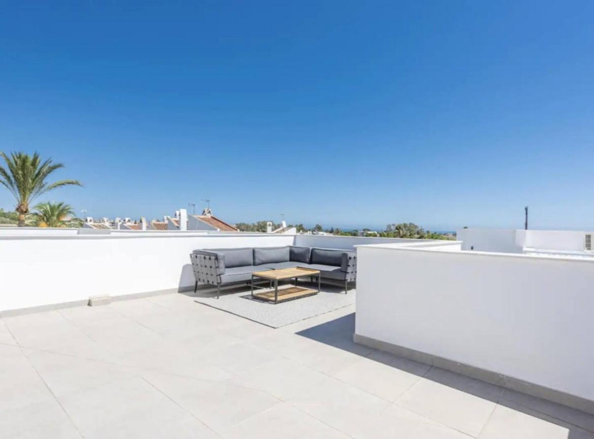 Apartemen Gorgeous Townhouse *