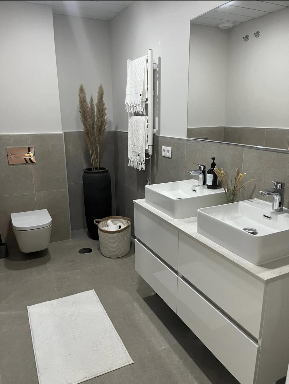 Gorgeous Townhouse Apartemen *